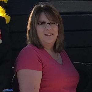 Meet your Posher, Lorraine